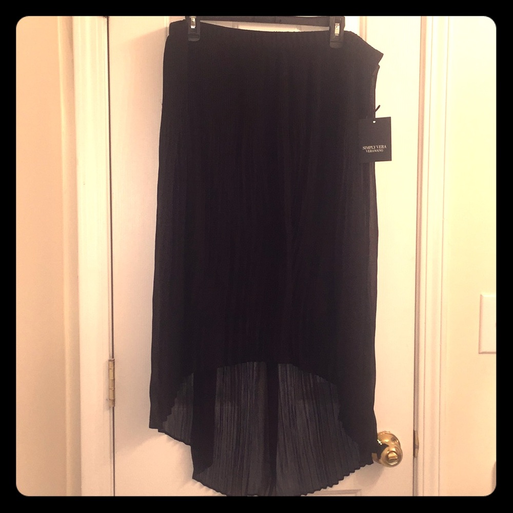 Hi Low pleated skirt